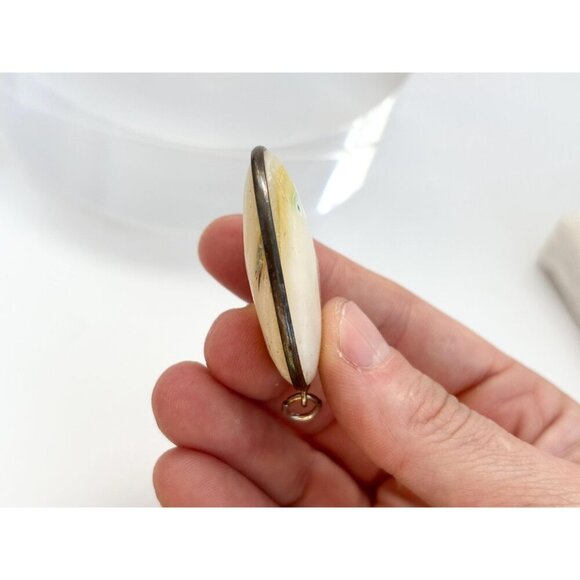 Mother of Pearl Oval Cabochon Polished XL Silver Toned Vintage Statement Pendant - Picture 5 of 7